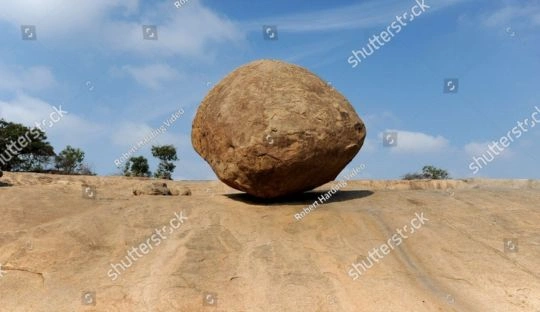 Krishna's Butter ball Krishna's Butter ball Mahabalipuram