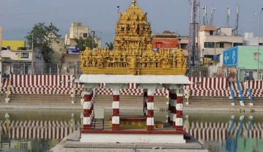 Sri Padmavathi temple alamelu mangapuram
