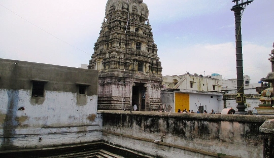 pandavathoothar perumal Sri pandavathoothar perumal in kanchipuram