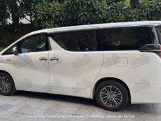 Hire Toyota Vellfire in Chennai
